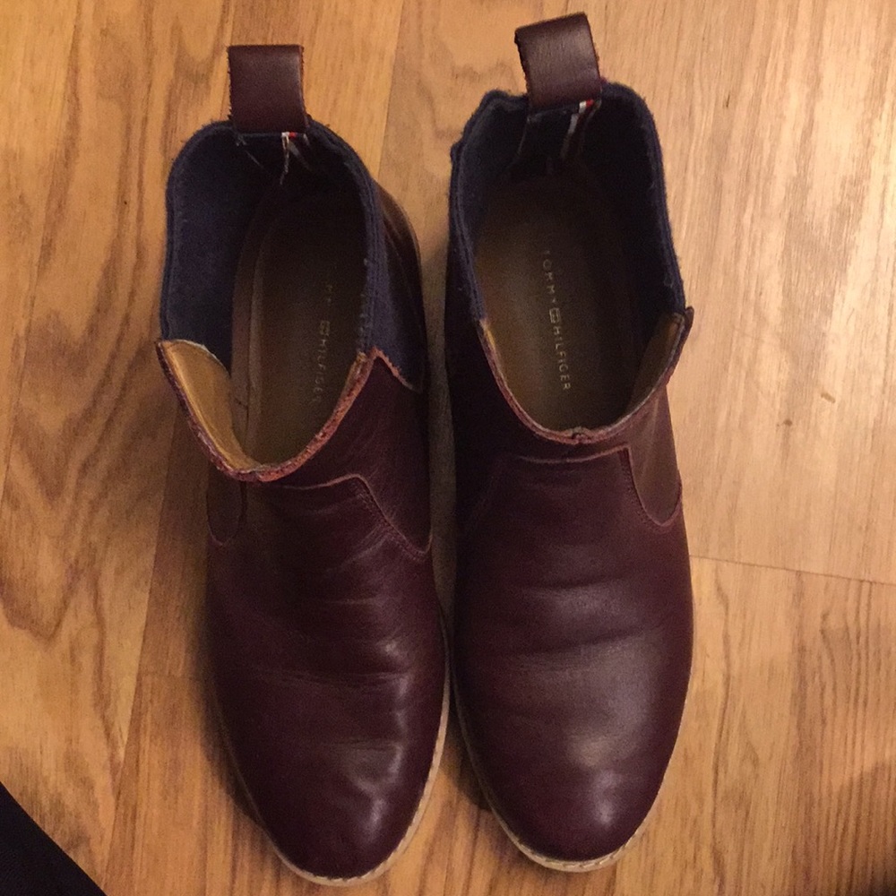 Boots - Picture 5 of 6